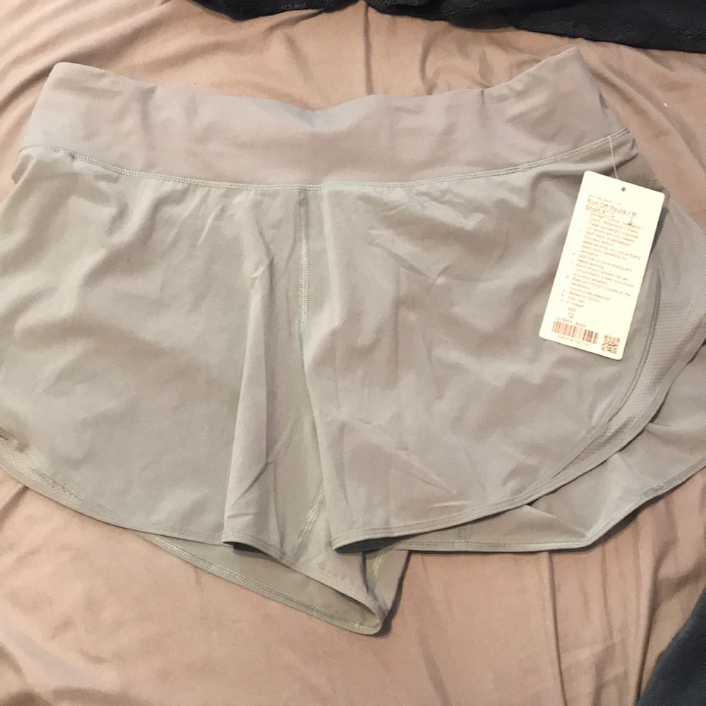 Run Off Route Shorts 4”